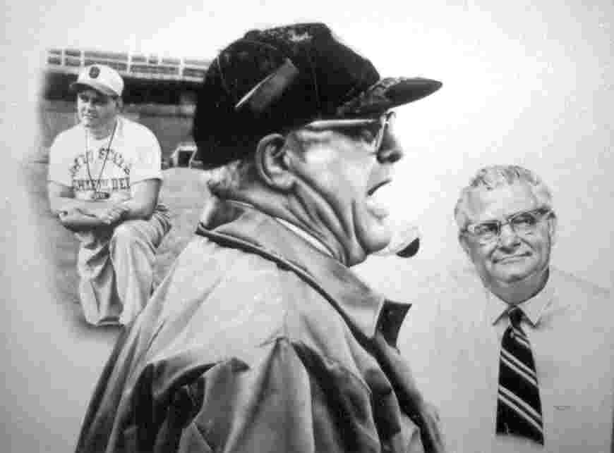 Woody Hayes pencil drawing